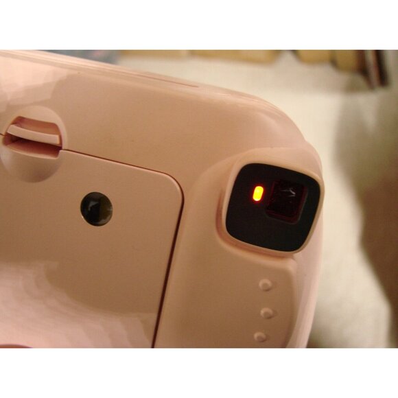 Fujifilm Instax Mini 8 Camera Pink with Camera Bag Untested Powers On Travel - Picture 7 of 14